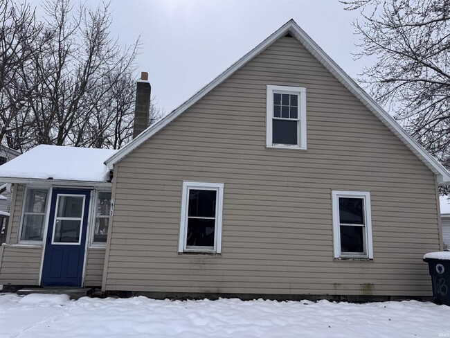 Photo - 1613 W 15th St