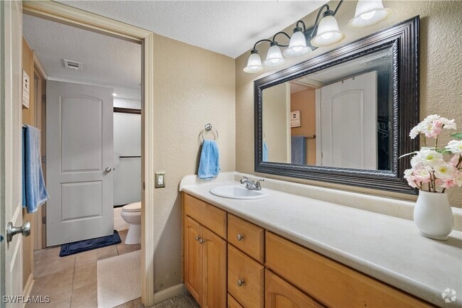 Building Photo - 1700 Pine Valley Dr Unit 208 Rental