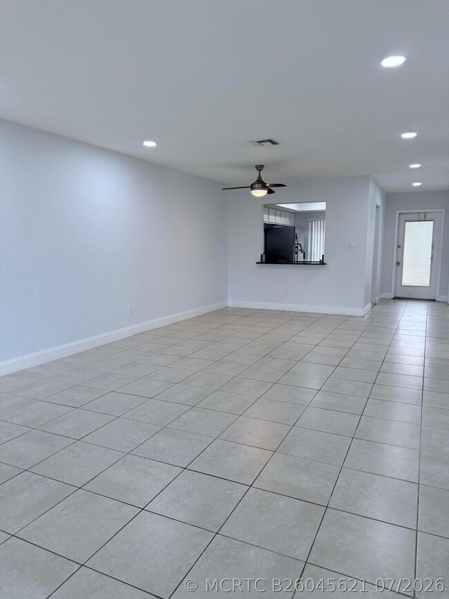 Photo - 9640 Oakburst Ln