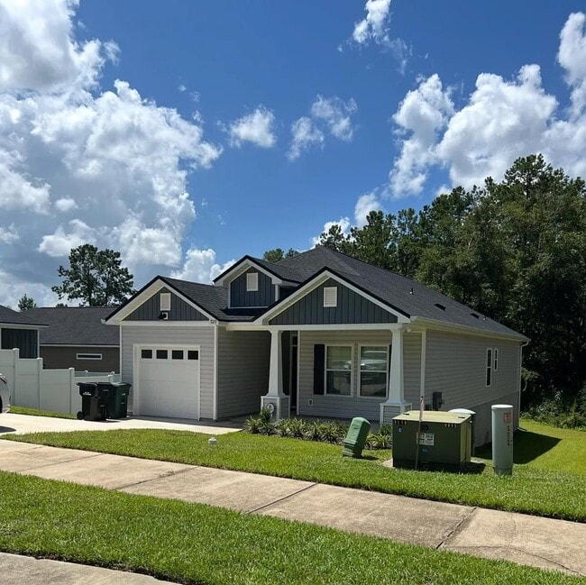 Building Photo - 929 Beaver Creek Way