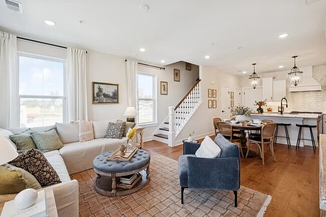 Photo - 14945 Deco Cir