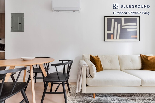 Photo - 246 E 53rd St Unit FL2-ID2126