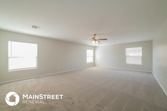 Photo - 11871 W Hadley St