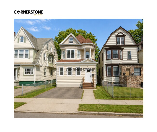 Building Photo - 170 Greenwood Ave Unit 2