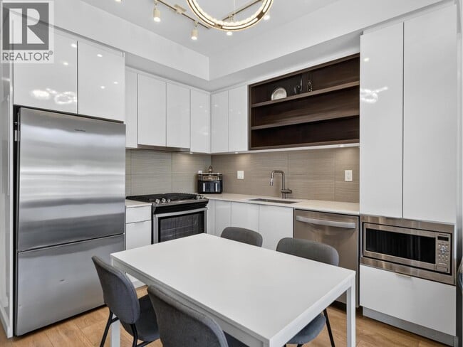 725 Marine Dr Unit 50*