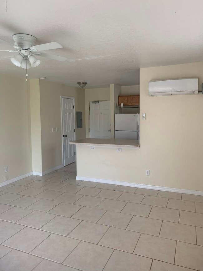 Photo - 220 Columbia Dr Unit 33