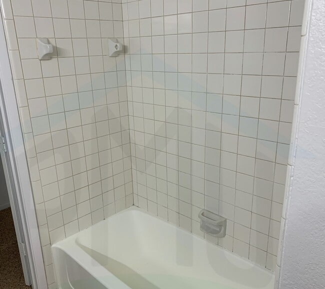 Photo - 305 Shady Valley Dr