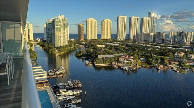 Building Photo - 400 Sunny Isles Blvd Unit 1702 Rental