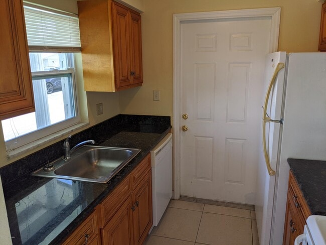 Photo - 3645 Barna Ave Unit 7 D