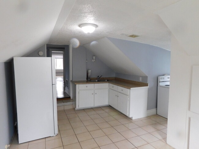 Photo - Private Entry Upper Level of Duplex Unit 2