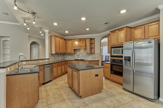 Photo - 30 Desert Rose Pl