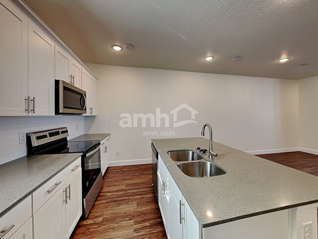 Photo - 6047 W Copperhawk Dr