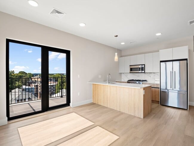 Photo - 249 Corey Rd Unidad 401