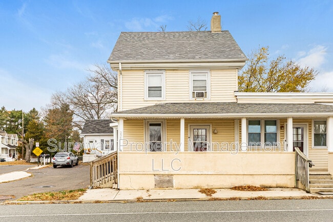 Photo - 238 N Main St