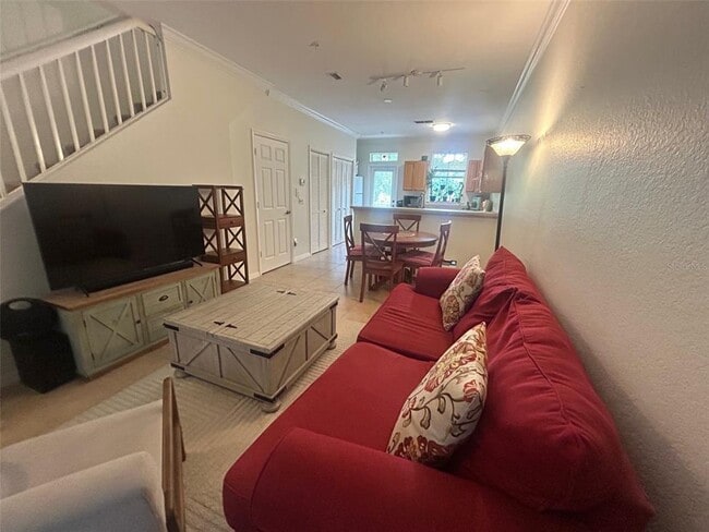 Photo - 621 SW 10th St Unit 203