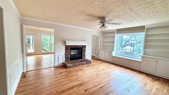 Photo - 3230 Moss Creek Dr