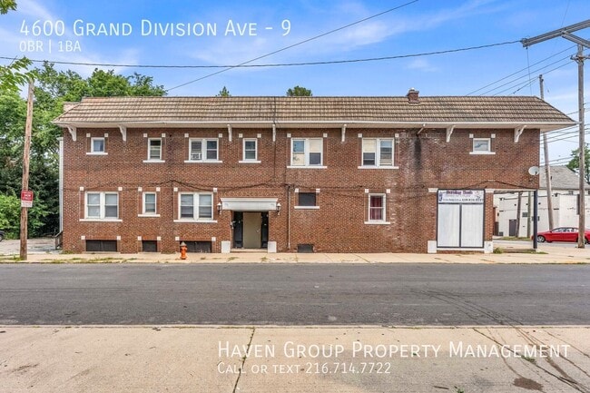 Building Photo - 4600 Grand Division Ave Unit 9