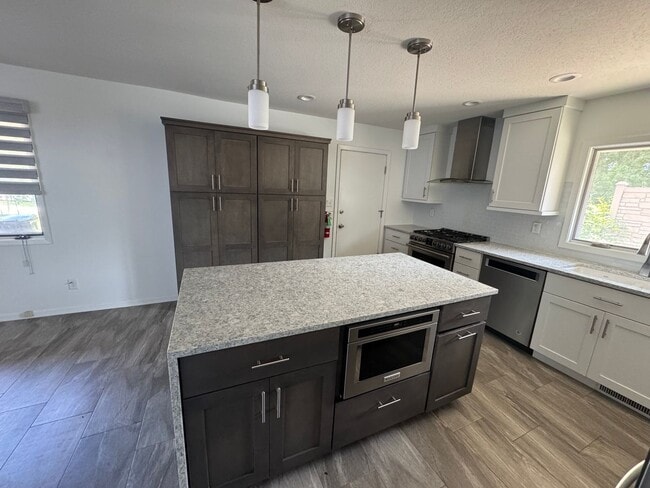 Photo - 2 Bed 1 Bath Single-Family home for RENT