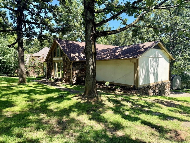 Photo - 602 Azure Hills Dr