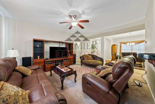 Photo - 5116 Magazine Ln