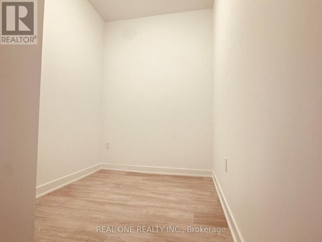 Photo - 634 Church St Unité 2106