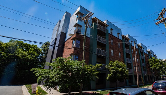 Building Photo - 630 Calvert St Unit #207 Rental