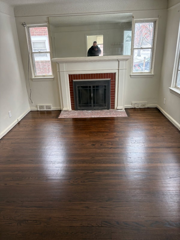 Photo - 19444 Lennane St