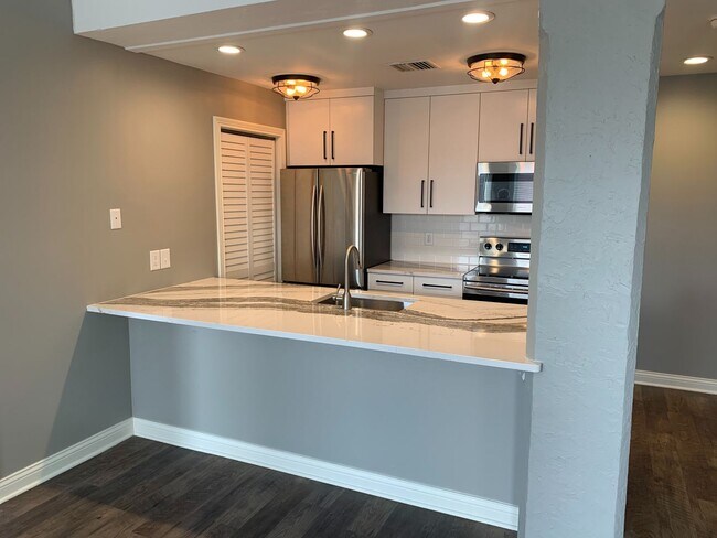 Photo - Condo for rent by Capital Property Management