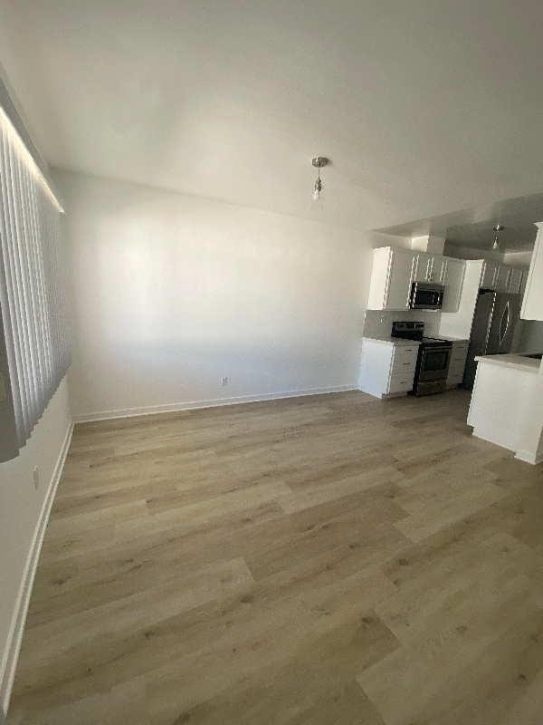 Photo - 5335 Yarmouth Ave Unidad 306