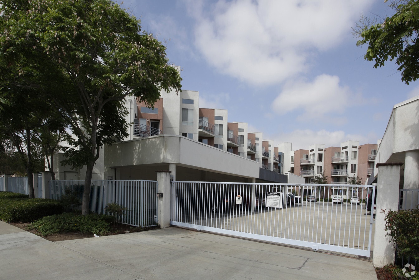 Photo - Lexington Senior Apartments