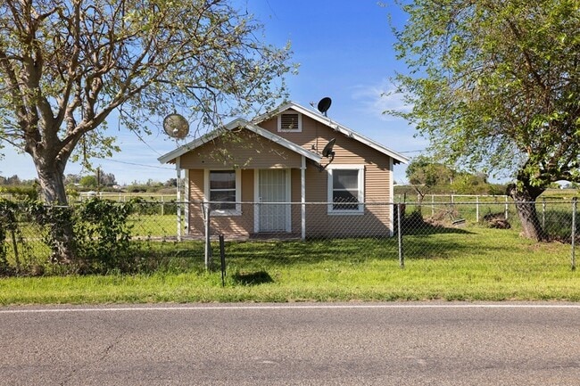 Photo - Home For Rent 11891 Valley Home Rd in Oakdale