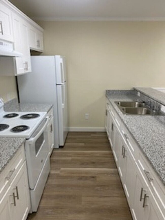 Photo - 1108 Fort St Unit 1108