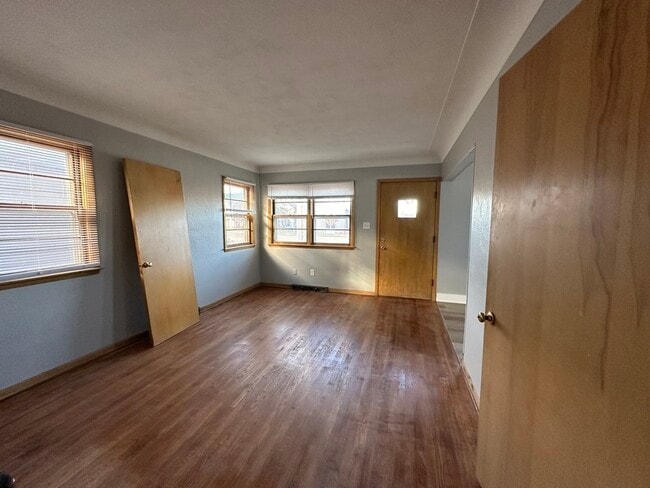 Photo - 3207 Mt Vernon Rd SE