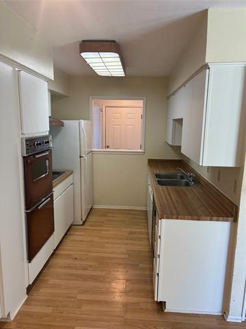 Photo - 2708 Runningbrook Ln