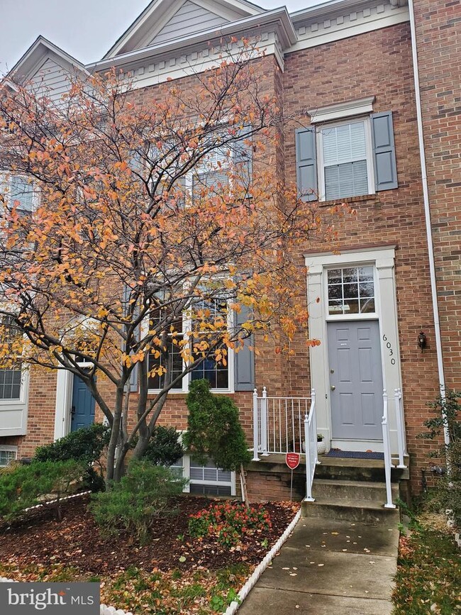 Photo - 6030 Lincolnia Rd Townhome