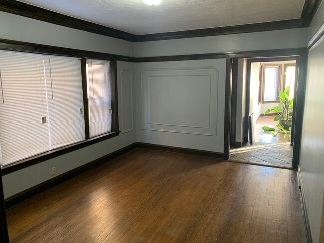 Photo - 8204 S Sangamon St Unit 1