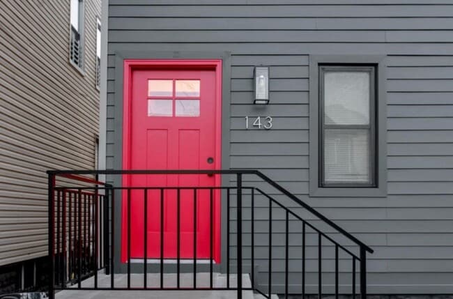 Building Photo - 143 Nelson Ave