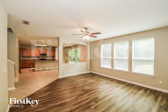 Photo - 1504 Falabella Dr