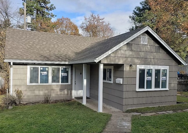 Photo - 7th Ave Mother-In-Law Suite