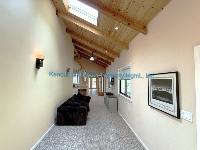 Photo - Sunny Redwood Retreat, Ideally Located, Built in 2018 – Flexible 1–2 Bedroom, 1 Bath