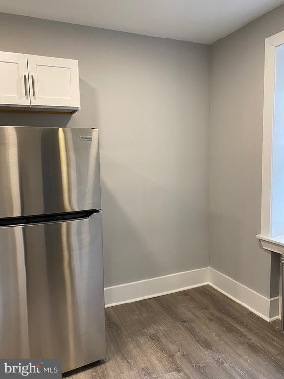 Building Photo - 6100 McCallum St Unit 2E