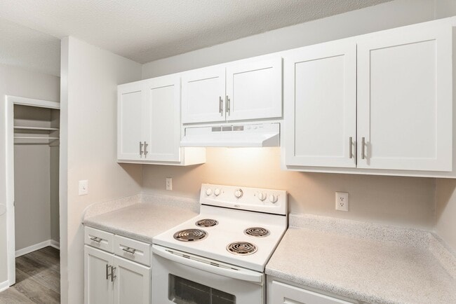 Photo - Sandlin Villas Apartments