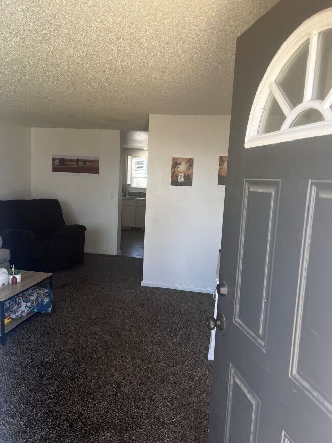 Photo - 1040 Bonnie Brae St