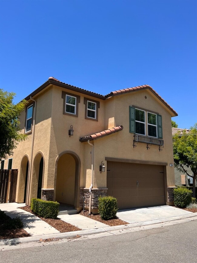 Building Photo - 1504 Mosaic Way