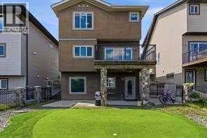 Photo - 21 Evansview Mnr NW
