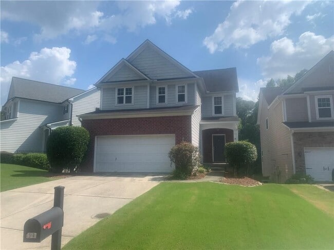 Building Photo - 121 Creekwood Tr