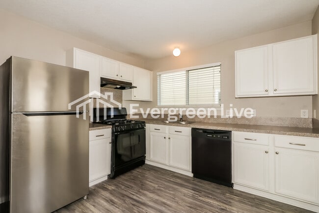 Photo - 20908 Patriot Park Ln