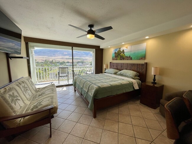 Photo - Lahaina Shores furnished studio units avai...