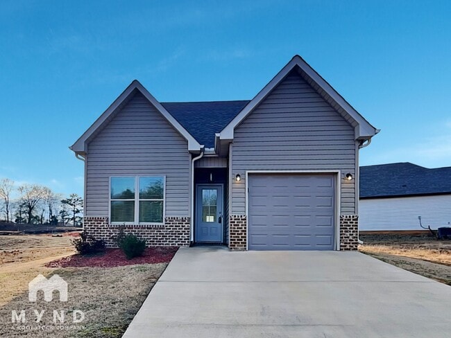 Photo - 176 Park Dr N