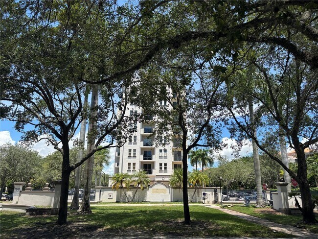Building Photo - 9021 SW 94th St Unit 707 Rental